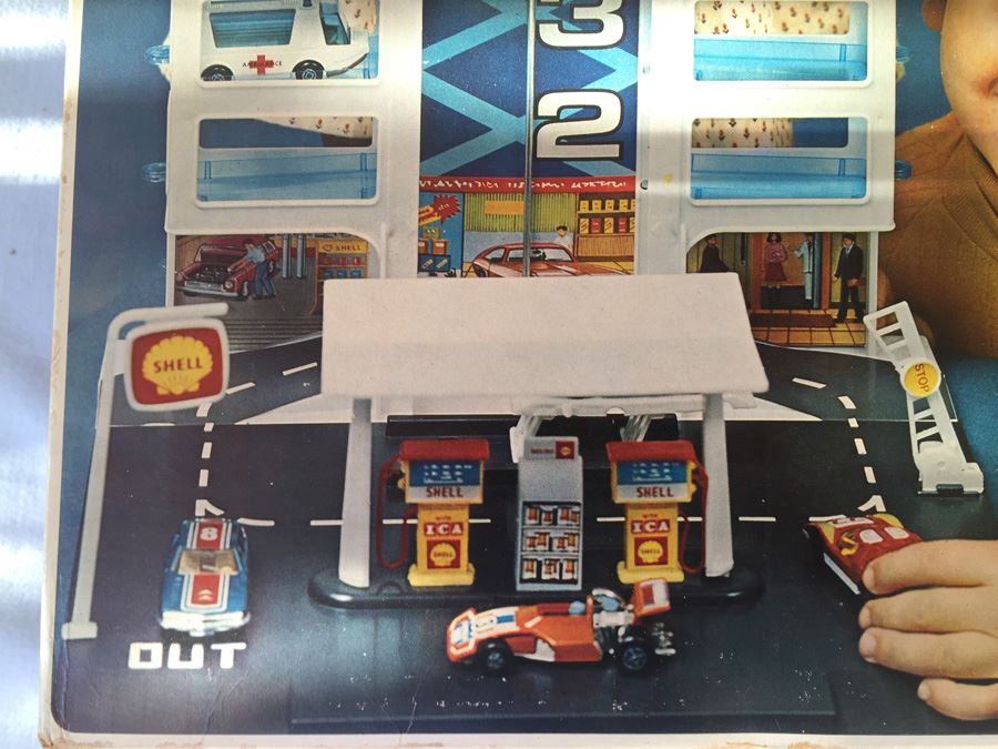 Parking Garage Playset With Box Kmart [Photo 5]