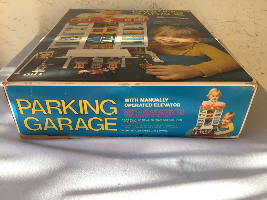 Parking Garage Playset With Box Kmart [Photo 6]