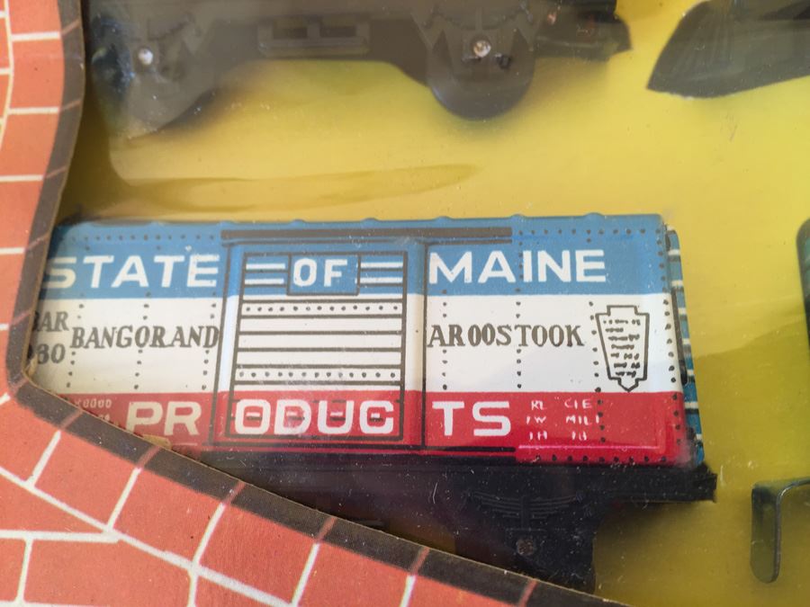 Battery Operated HAJI Japan Litho Freight Train Set With Bridge New In Box No. 3286 [Photo 2]