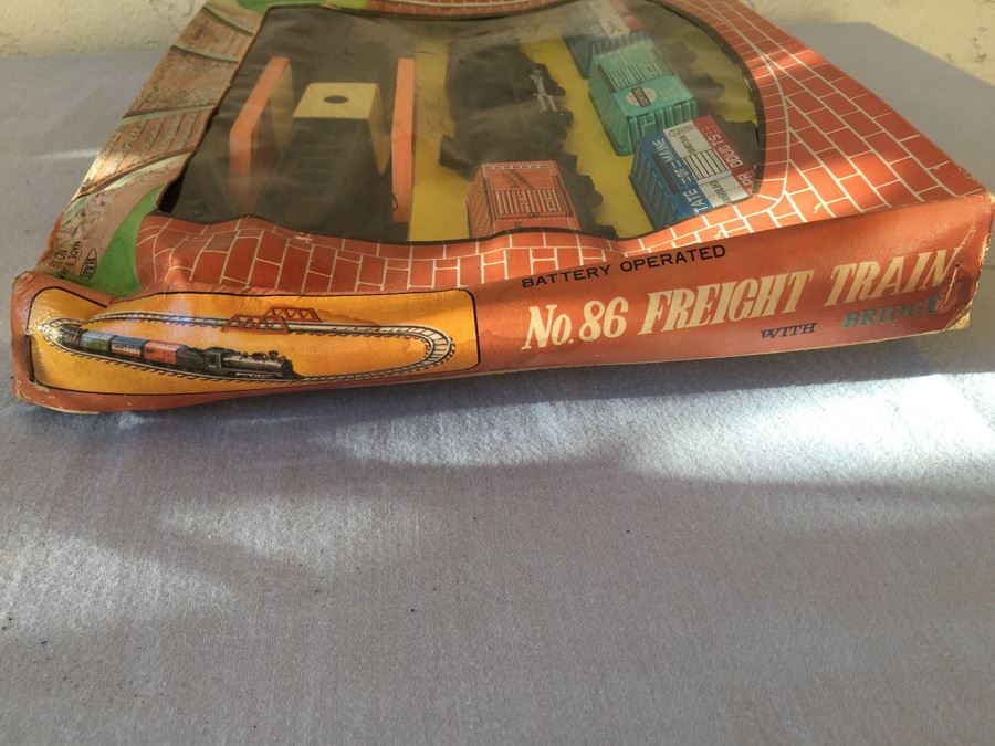 Battery Operated HAJI Japan Litho Freight Train Set With Bridge New In Box No. 3286 [Photo 12]