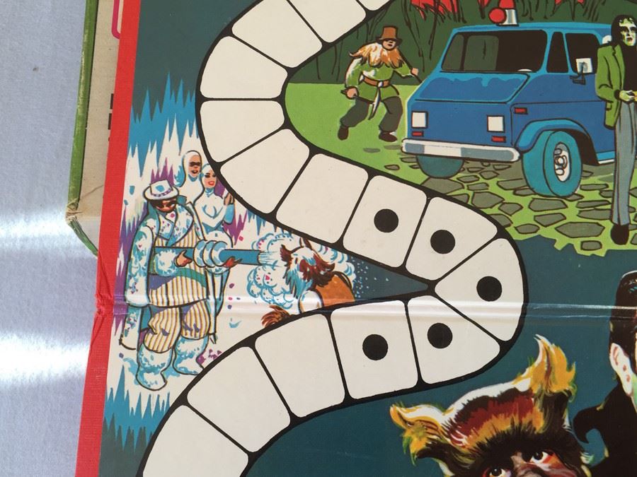 The Monster Squad Board Game MB From TV Show 1977 [Photo 13]