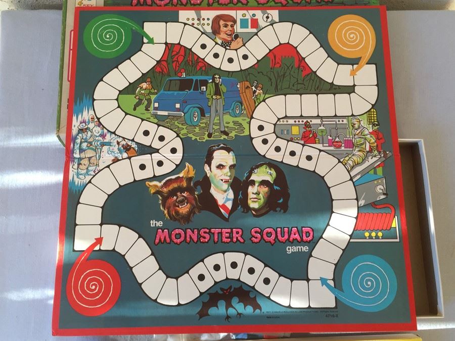 The Monster Squad Board Game MB From TV Show 1977 [Photo 2]