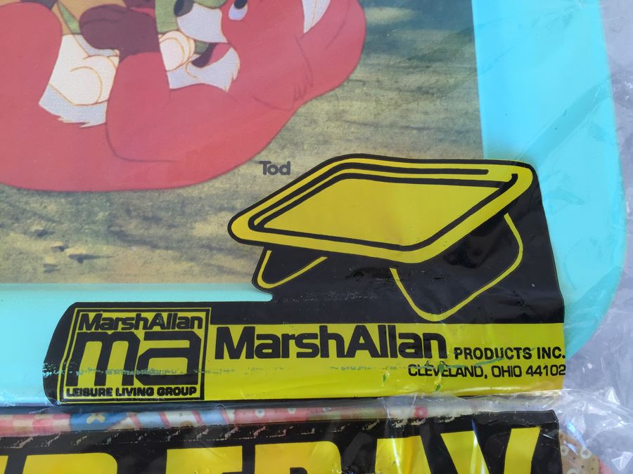(2) T.V. Lap And Bed Tray Folding Table New Walt Disney's The Fox And The Hound And Holly Hobbie [Photo 7]