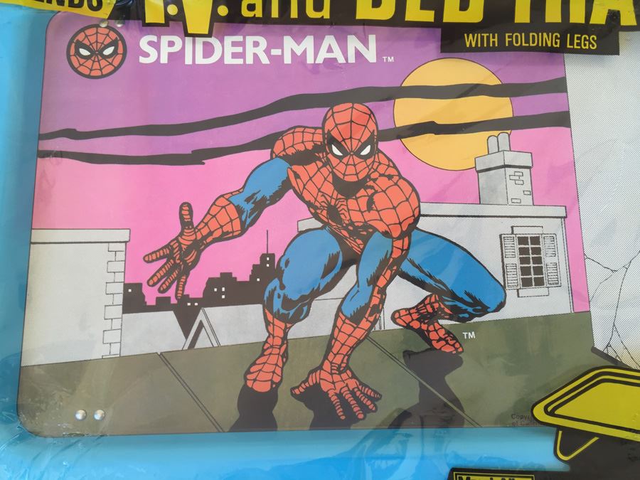 T.V. Lap And Bed Tray Folding Table Spider-Man New 1979 [Photo 2]