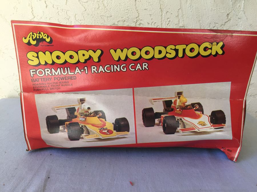 Vintage SNOOPY Formula-1 Battery Powered Racing Car New In Box Aviva Hasbro [Photo 10]