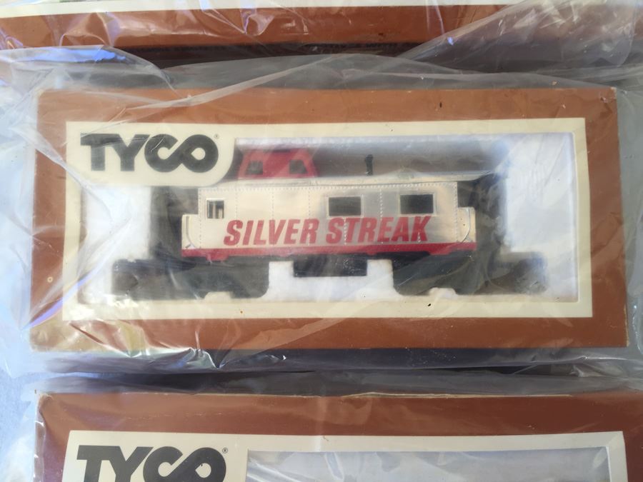 (3) TYCO Train Sets Silver Streak In Original Boxes 1977 [Photo 3]