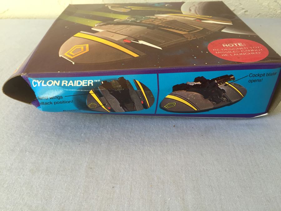 Battlestar Galatica Cylon Raider Mattel New In Box 1978 [Photo 6]