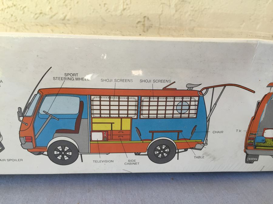 Vintage Datsun Camper Van Plastic Model Kit Mini Craft Sealed New In Box [Photo 11]