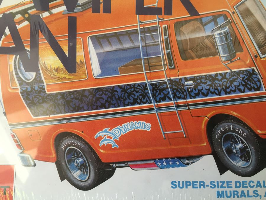 Vintage Datsun Camper Van Plastic Model Kit Mini Craft Sealed New In Box [Photo 5]