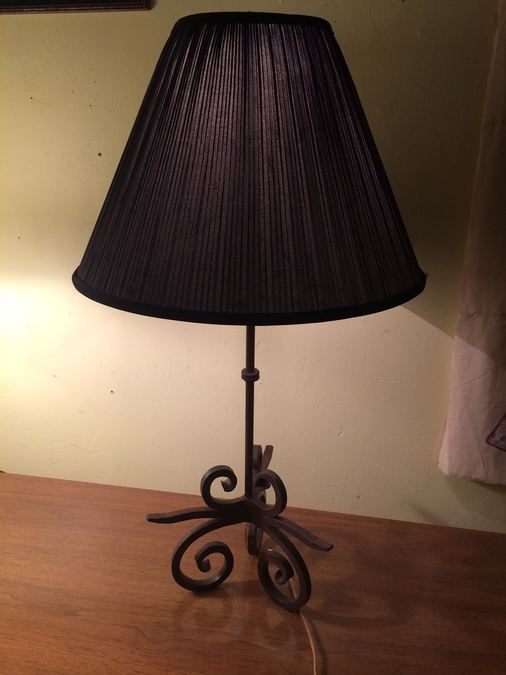 Wrought Iron Lamp [Photo 1]