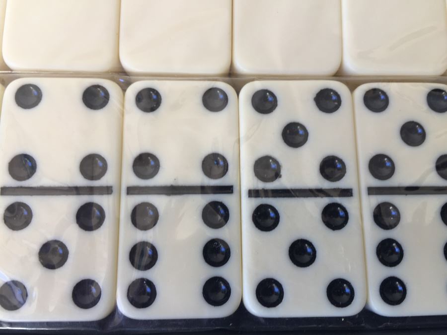 Dominoes Set New In Original Case Sealed Dominoes [Photo 5]