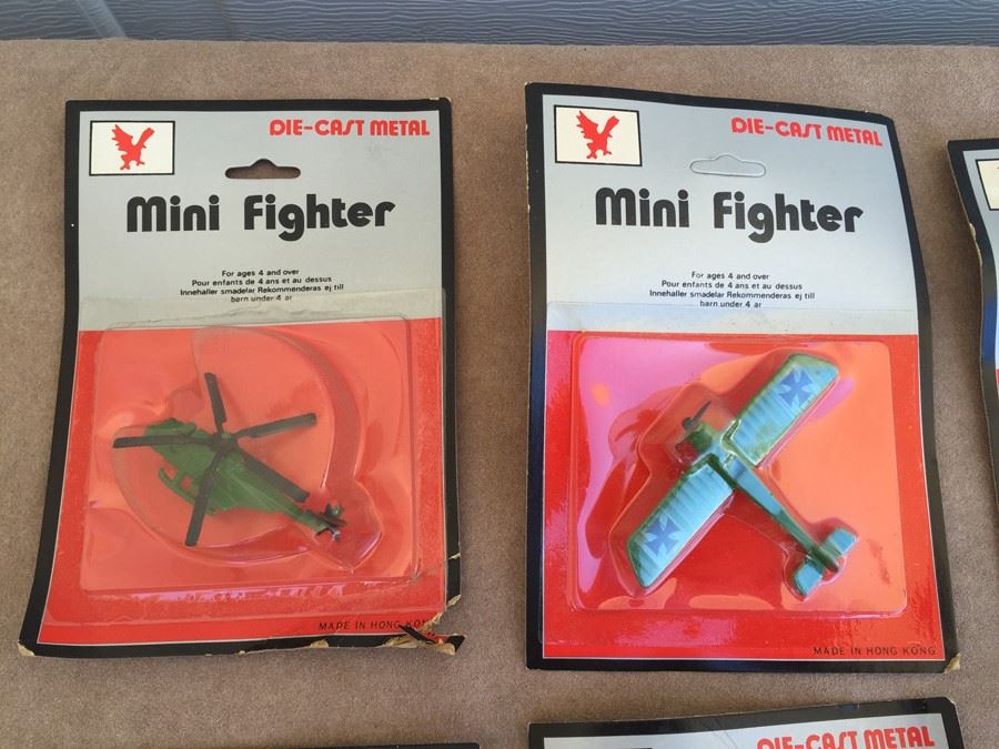 (9) Mini Fighter Die-Cast Metal Planes Helicopter Hong Kong New On Card [Photo 2]