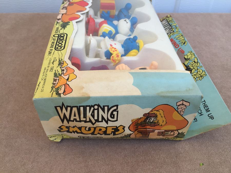 Walking Wind Up Smurfs Galoob Peyo 1982 New In Box [Photo 7]