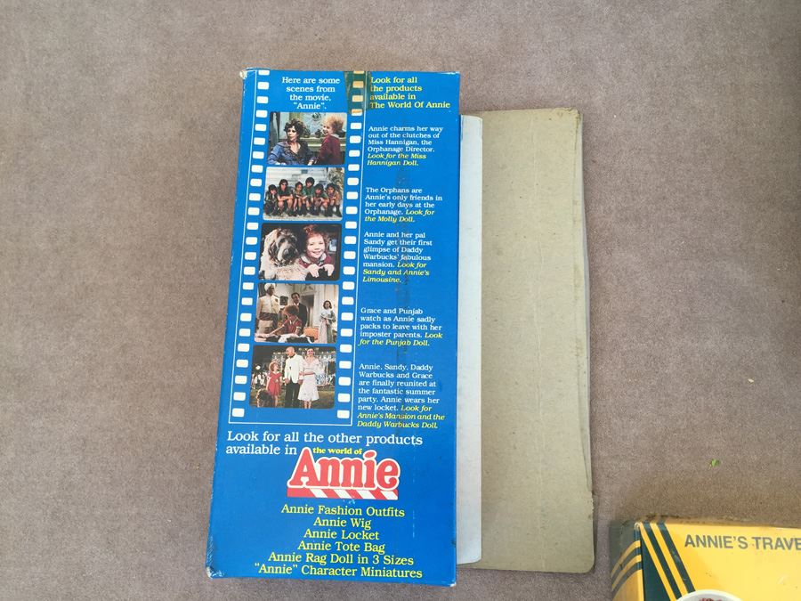 Annie Dolls Action Figures Knickerbocker Toys New In Box Crayola-rola Featuring Annie [Photo 7]