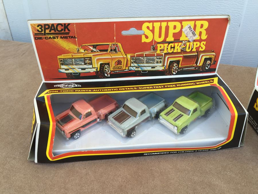 Die-Cast Metal SUPER Pick-Ups And SUPER Cars Hong Kong Wheeler [Photo 2]