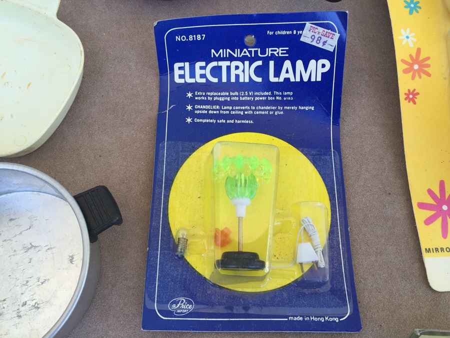 Miniature Collectibles And Popeye Barrettes [Photo 3]