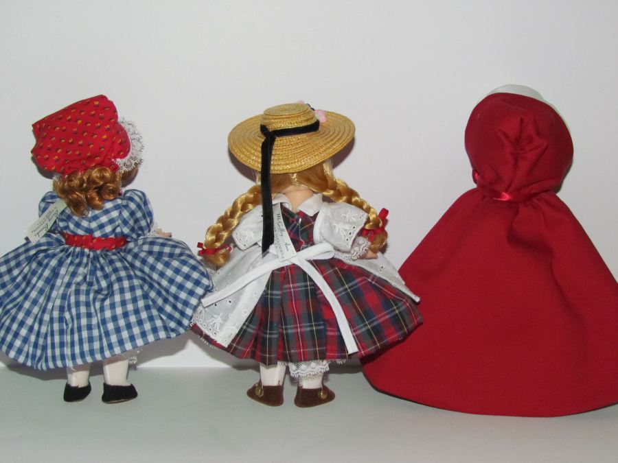 Madame Alexander Large Lot of 24 Dolls [Photo 20]