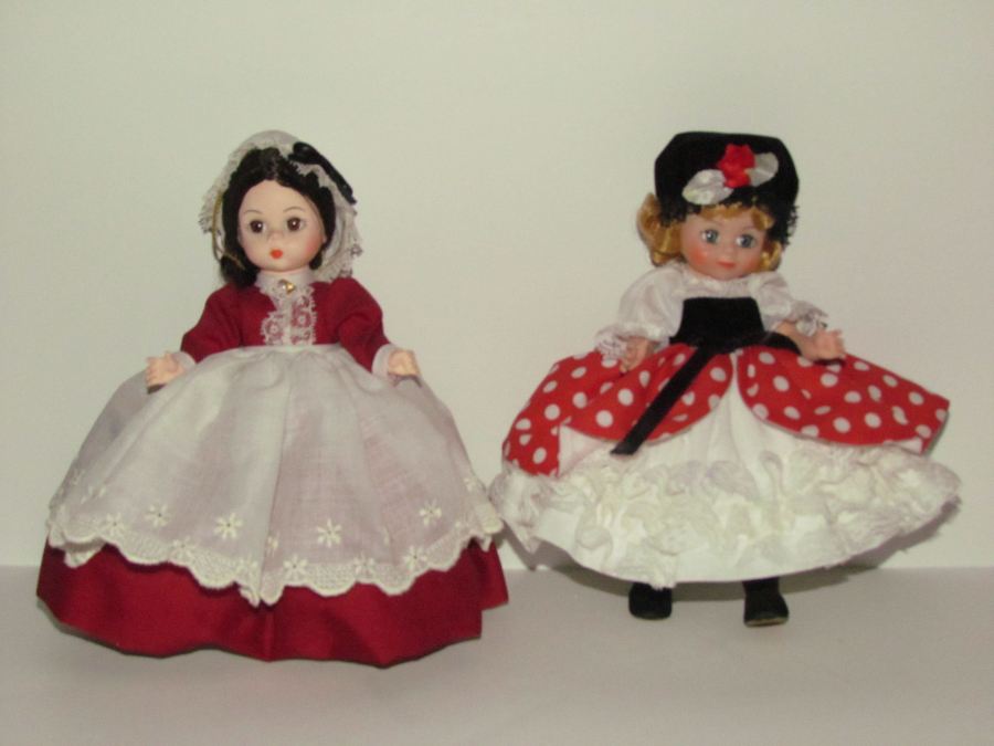 Madame Alexander Large Lot of 24 Dolls [Photo 17]