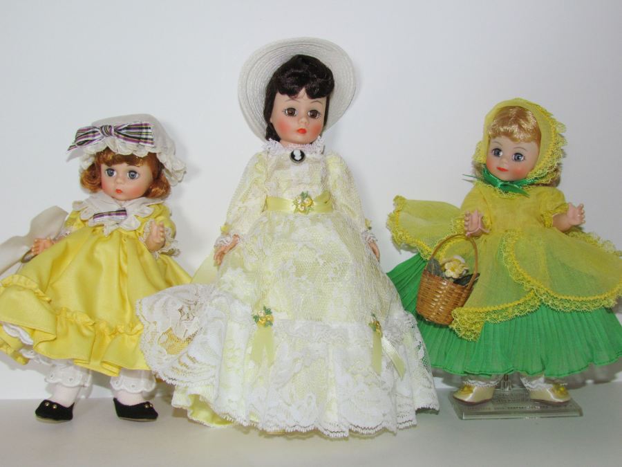 Madame Alexander Large Lot of 24 Dolls [Photo 9]