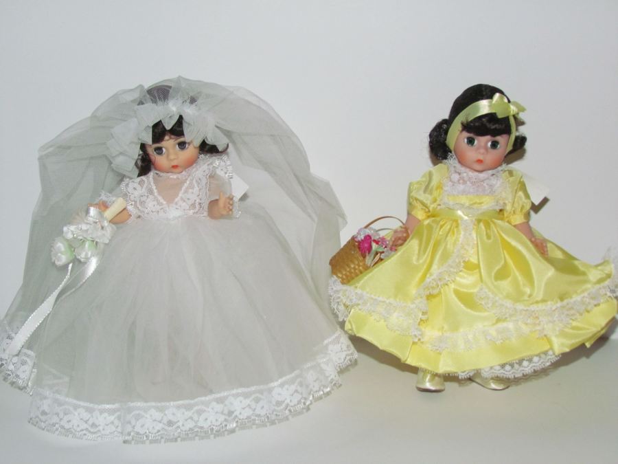 Madame Alexander Large Lot of 24 Dolls [Photo 15]