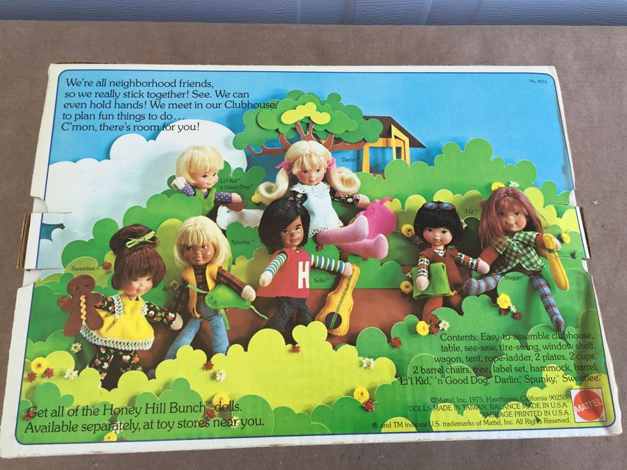 Honey Hill Bunch Clubhouse And Four Kids Mattel New In Box 1975 [Photo 5]