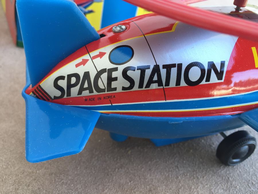 Space Ship Wind-Up U-Turn Action New In Box CT-300 COTC [Photo 3]