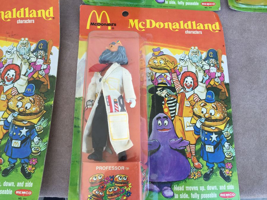 (7) Complete Set Of Vintage McDonaldland Characters McDonalds New On Card REMCO 1976 [Photo 27]