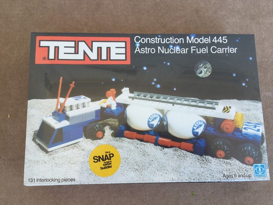 (2) TENTE Construction Model Kits Sealed New In Box 445 Astro Nuclear Fuel Carrier And 223 Pepsi-Cola Truck Hasbro 1979 [Photo 3]