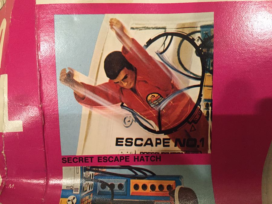 The Six Million Dollar Man Mission Control Center In Box Kenner 1976 [Photo 5]