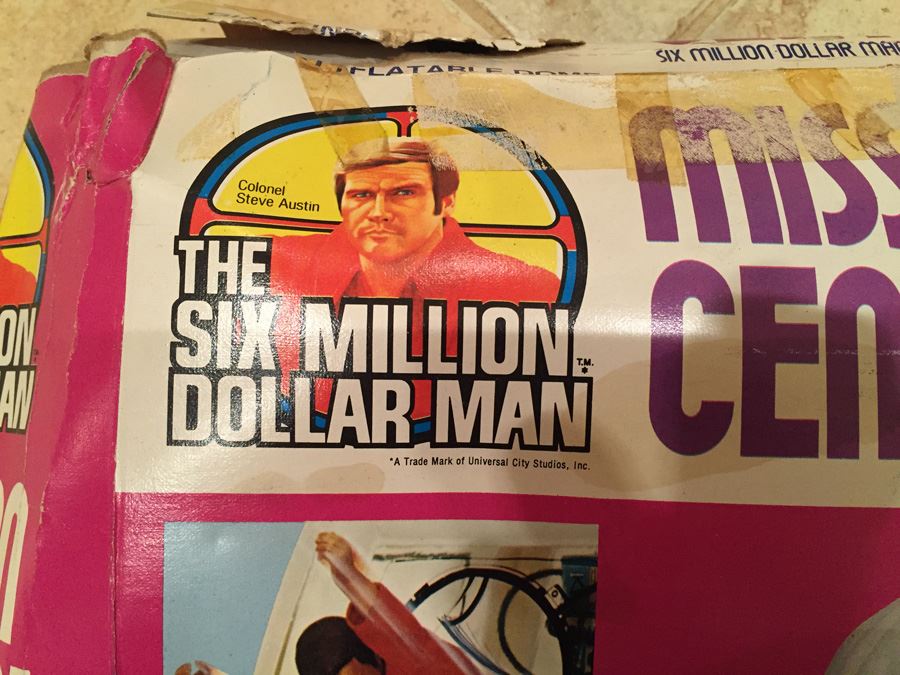 The Six Million Dollar Man Mission Control Center In Box Kenner 1976 [Photo 8]