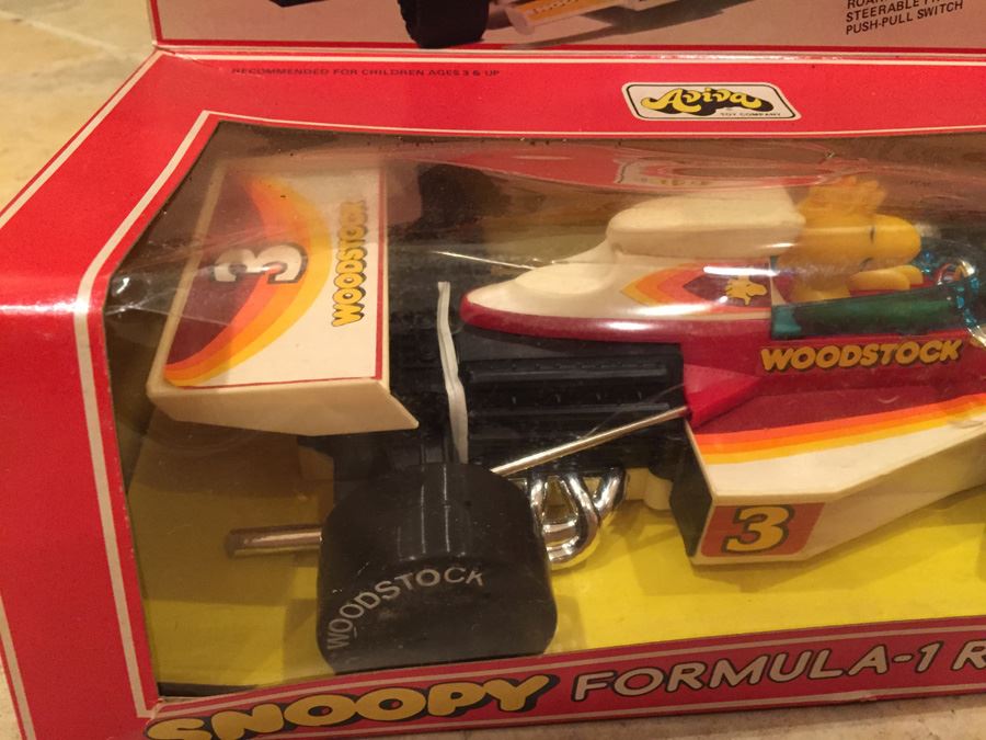 Vintage SNOOPY Formula-1 Racing Car Woodstock New In Box Aviva Hasbro No. 950  [Photo 7]