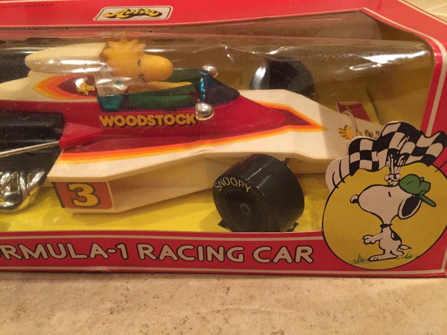 Vintage SNOOPY Formula-1 Racing Car Woodstock New In Box Aviva Hasbro No. 950  [Photo 2]
