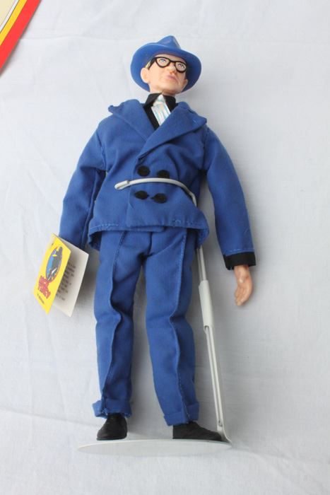 Dick Tracy Wristwatch And Collectible Doll [Photo 2]