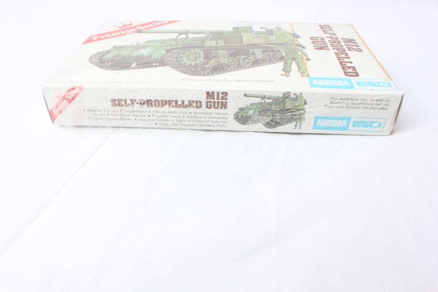 (3) Panzer III, M12 Self-Propelle Gun & SD. KFZ. II Munitions Carrier Prestige Series Aurora ESCI Model Kits Sealed New In Box 1977 [Photo 7]