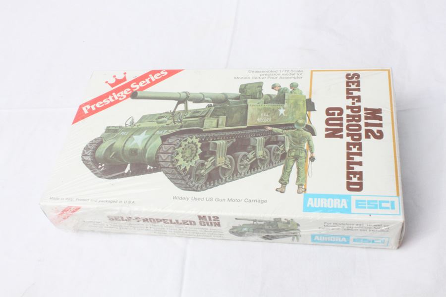 (3) Panzer III, M12 Self-Propelle Gun & SD. KFZ. II Munitions Carrier Prestige Series Aurora ESCI Model Kits Sealed New In Box 1977 [Photo 2]