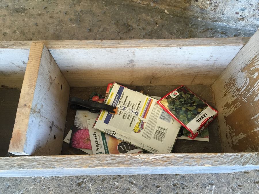 Custom Hand Made Wooden Toolbox [Photo 8]