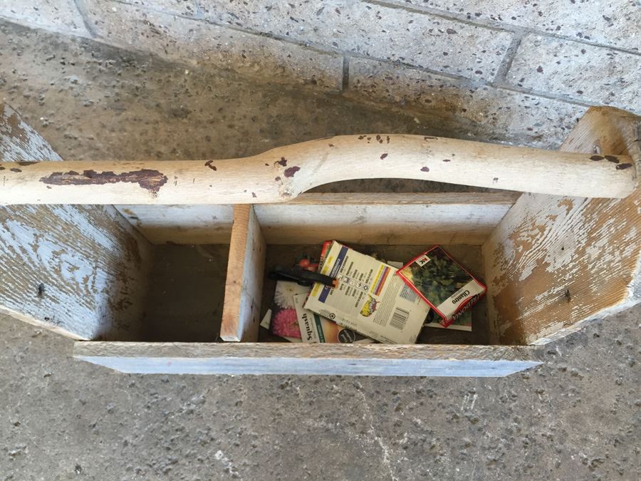 Custom Hand Made Wooden Toolbox [Photo 7]