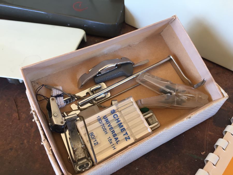 Husqvarna VIKING Sewing Machine Sweden Model 64 30 6000 Series With Manuals And Accessories [Photo 10]