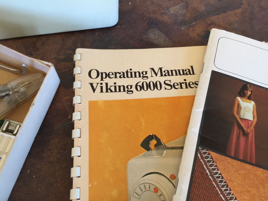 Husqvarna VIKING Sewing Machine Sweden Model 64 30 6000 Series With Manuals And Accessories [Photo 8]