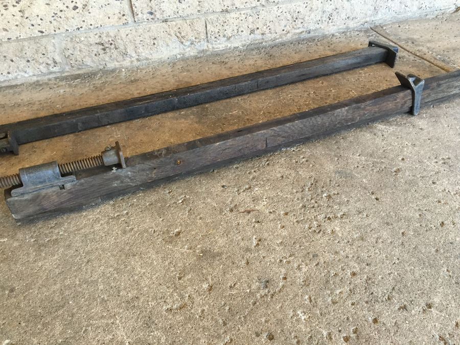 Pair Of Vintage Wooden Clamps Tools [Photo 8]