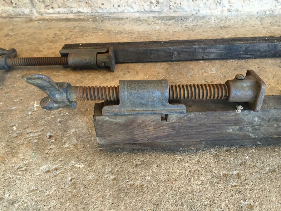 Pair Of Vintage Wooden Clamps Tools [Photo 3]