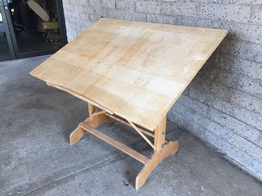 Wooden Adjustable Drafting Table  [Photo 4]