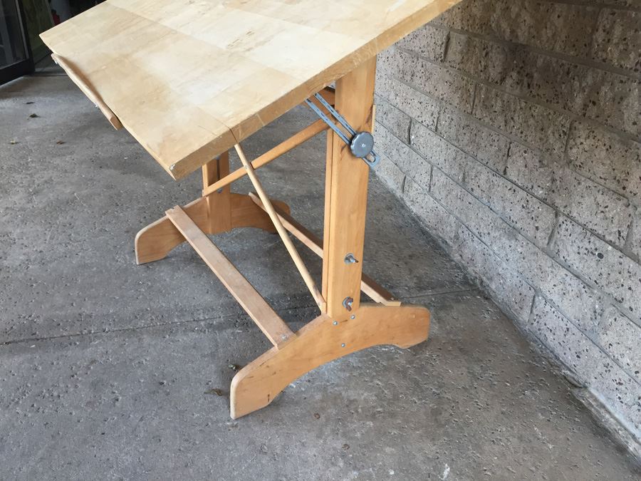 Wooden Adjustable Drafting Table  [Photo 5]