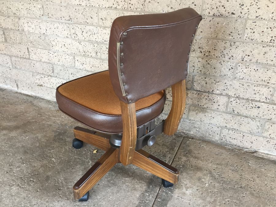 Vintage Adjustable Office Chair [Photo 4]
