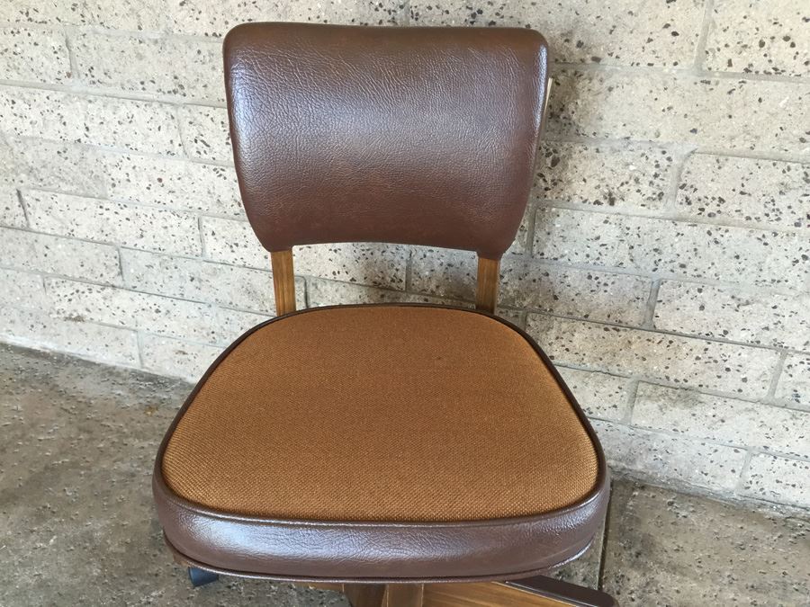 Vintage Adjustable Office Chair [Photo 2]