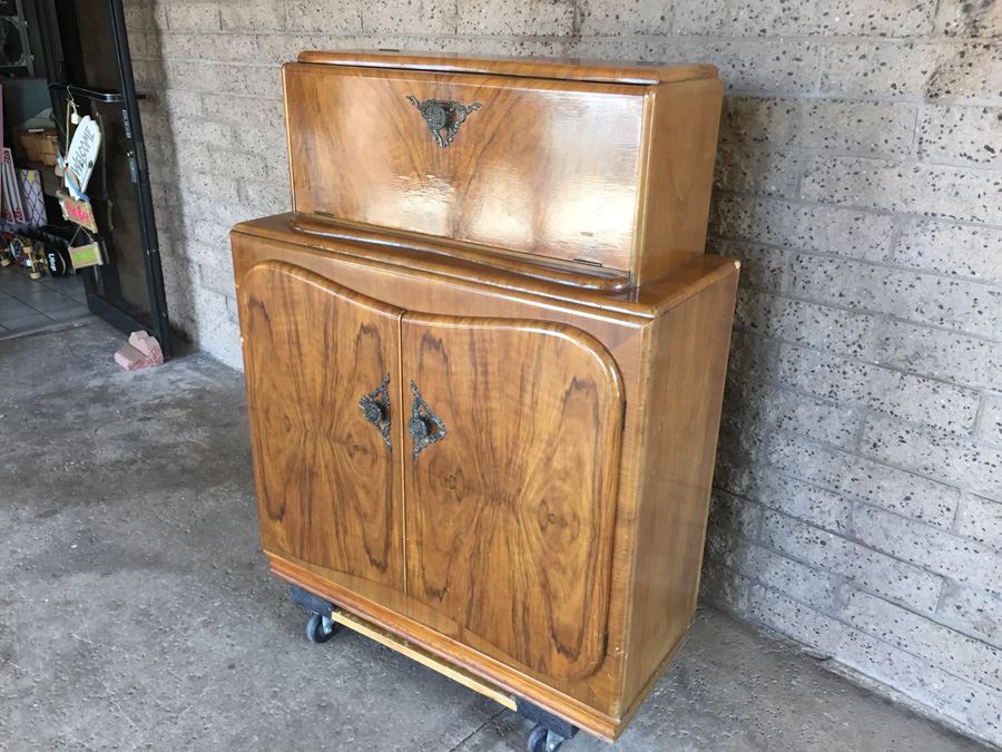 Vintage English Bar London England Rivington Product With Mirror And Light [Photo 4]