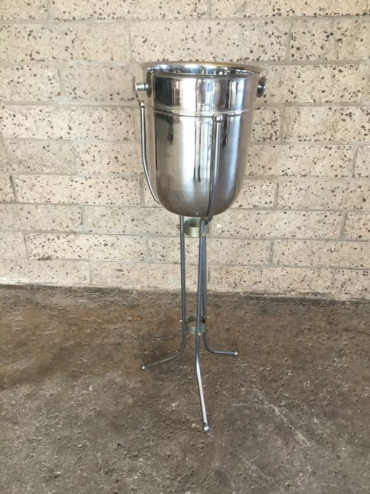 Stainless Steel Ice Bucket With Stand [Photo 1]