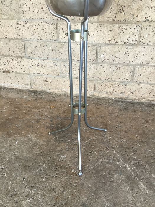 Stainless Steel Ice Bucket With Stand [Photo 5]