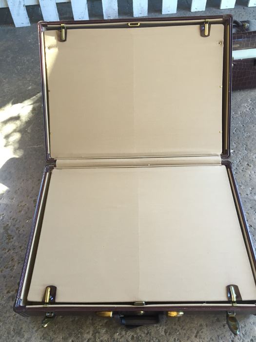 3 Piece Set Of Samsonite Shwayder Bros. Luggage Set In Excellent Condition [Photo 13]