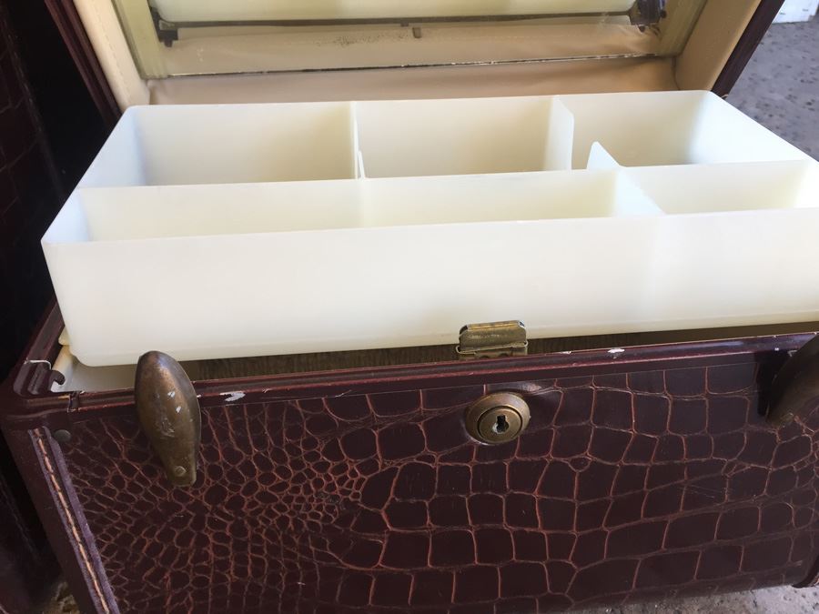 3 Piece Set Of Samsonite Shwayder Bros. Luggage Set In Excellent Condition [Photo 6]